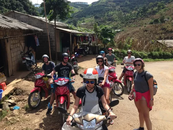 [1 Day] Sapa Motorbike Tour with Local Expert