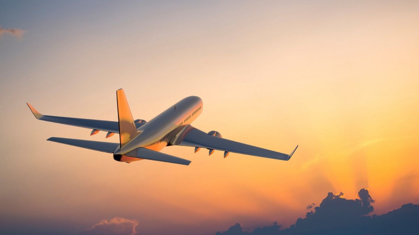 3 Nearest Airport to Ha Long Bay: Start Your Adventure Smoothly 5 Convenience of the nearest airport to Halong Ba