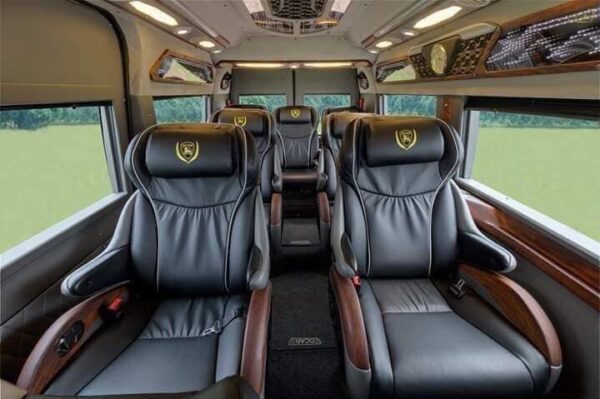 Hanoi to Sapa Limousine 9 Seats 31 Eco 14 | LIM Vietnam Travel