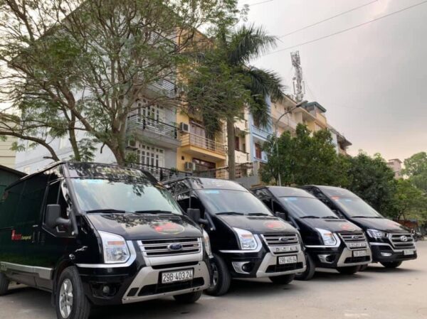 Hanoi to Sapa Limousine 9 Seats 35 Eco 3 | LIM Vietnam Travel