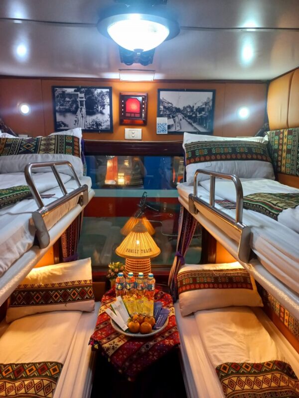 Family Express Train 6 | LIM Vietnam Travel