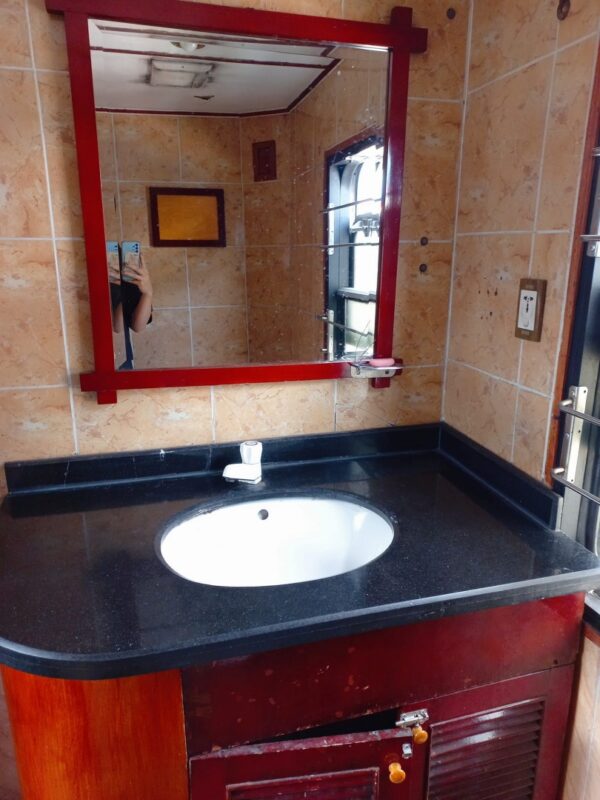 Family Express Train | LIM Vietnam Travel