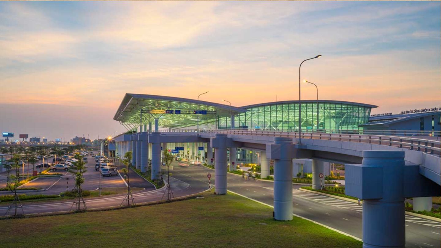 Figure out the distance between Hanoi and Halong Bay