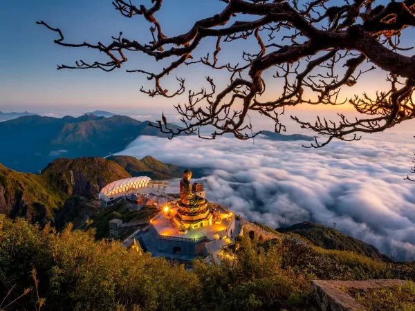 fansipan hiking sapa 5 | LIM Vietnam Travel