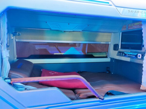 sao viet bus hanoi sapa sapanomad 1 | LIM Vietnam Travel