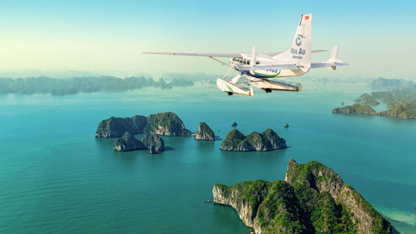 Hanoi to Halong Bay with modern transportation