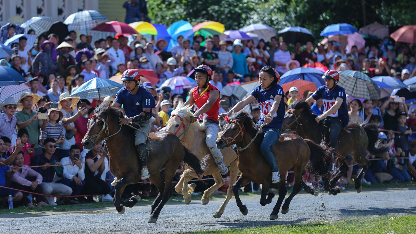 Sapa Weather in May: Seize the Sunshine and Spectacular View 11 Experience breezes during Sapa weather in May