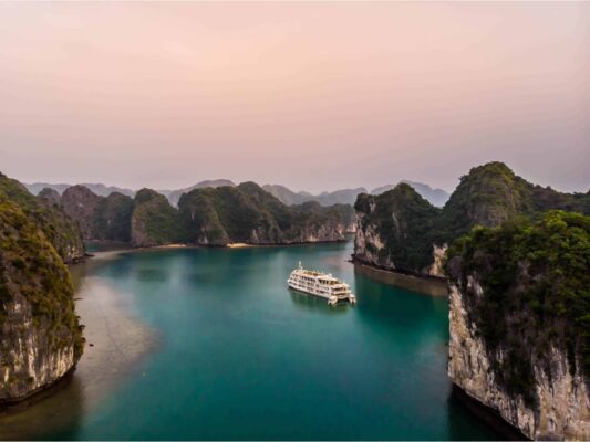 Halong Bay weather in August | LIM Vietnam Travel