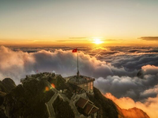Discover Sapa's charming April weather landscapes