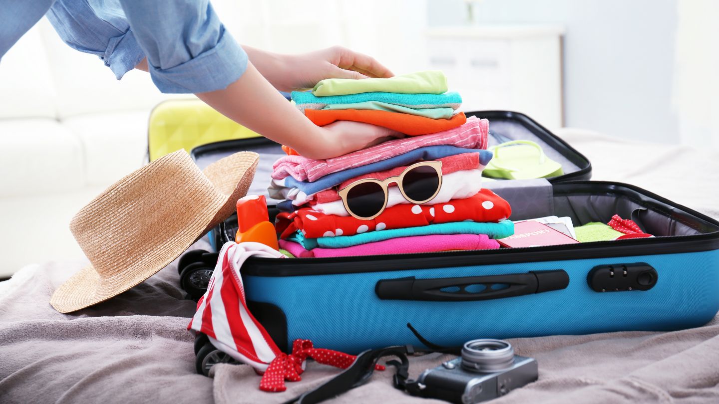 Tranquil seas in Halong Bay weather in June